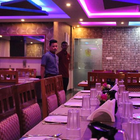 Golden Pride Hotel Kanakapura Kültér fotó