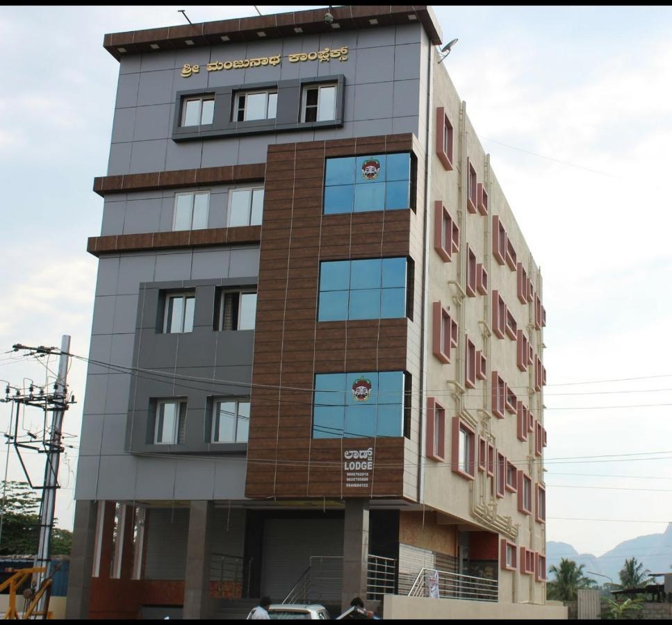 Golden Pride Hotel Kanakapura Kültér fotó