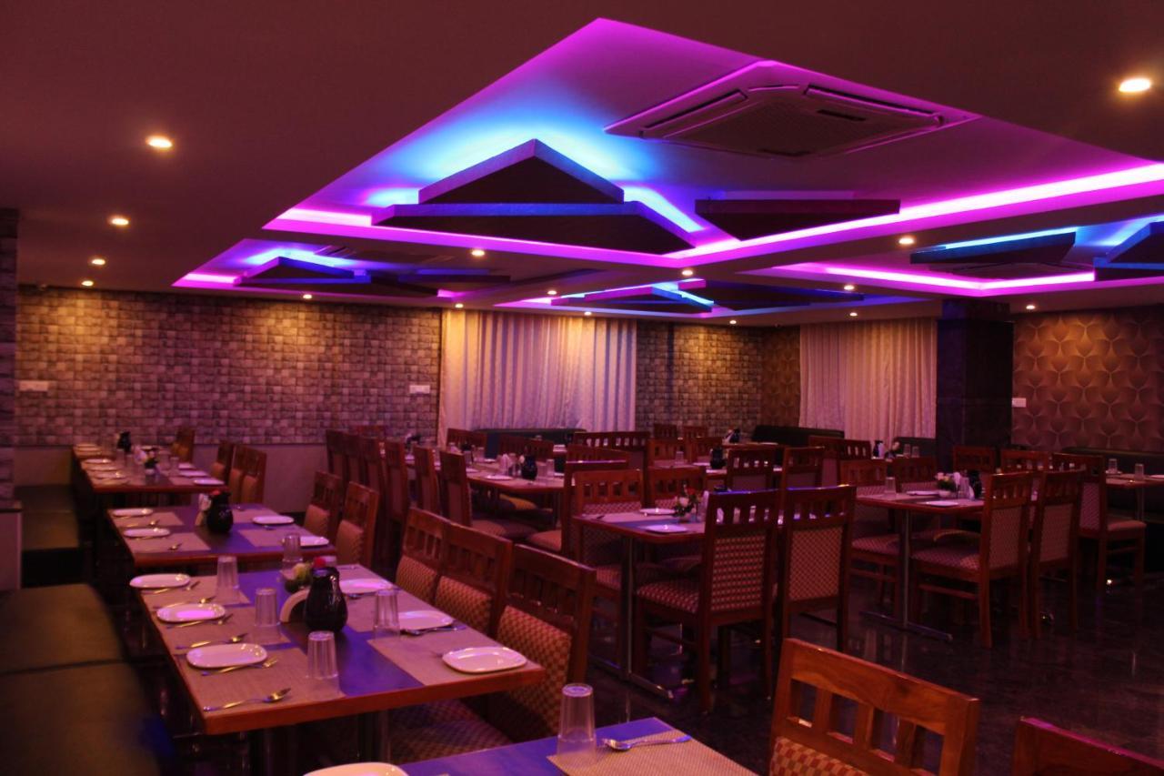Golden Pride Hotel Kanakapura Kültér fotó