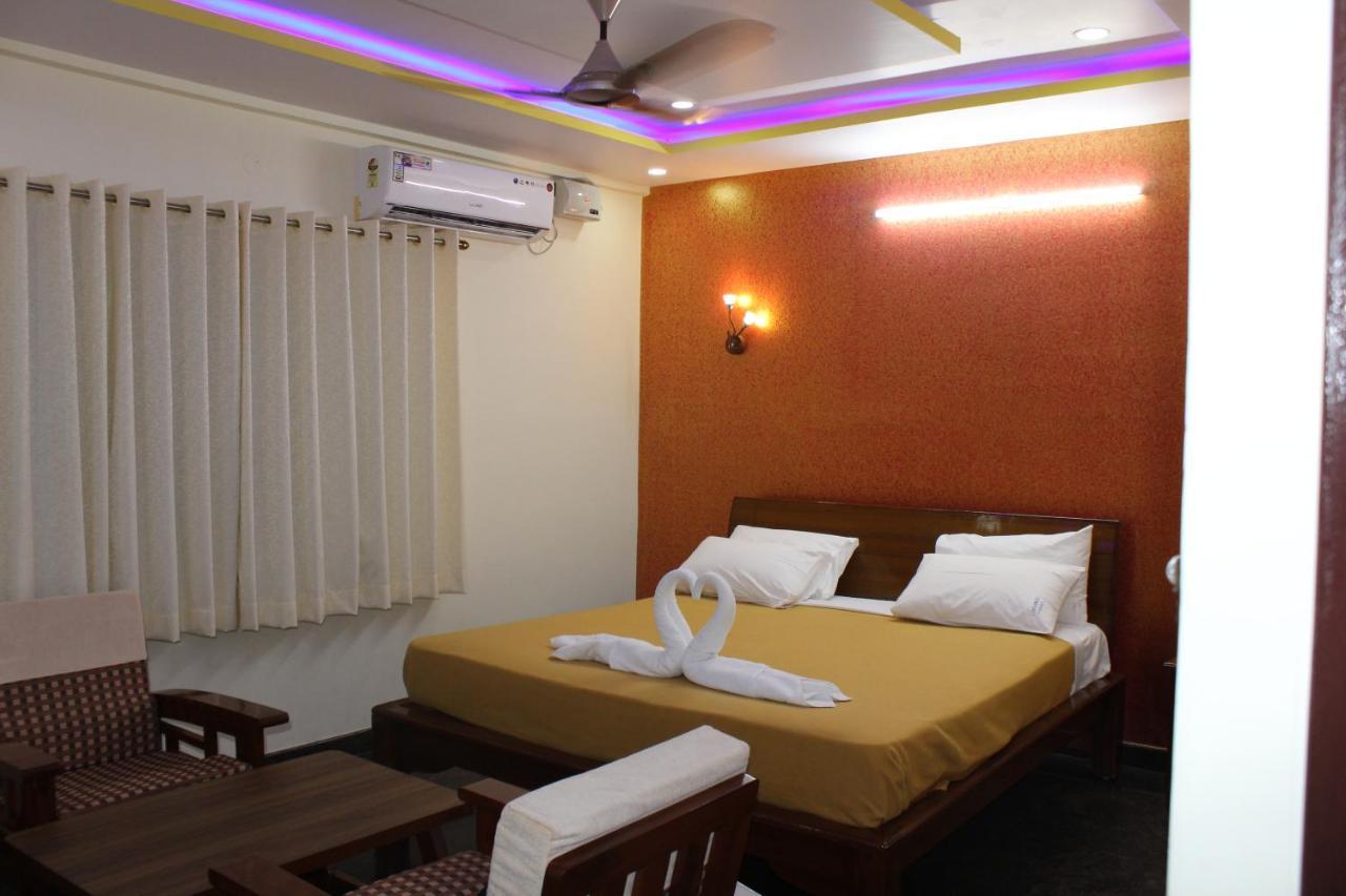 Golden Pride Hotel Kanakapura Kültér fotó
